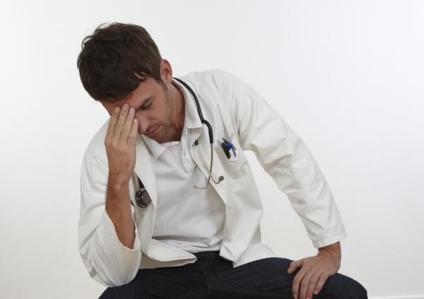 Avoiding financial stress during fellowship